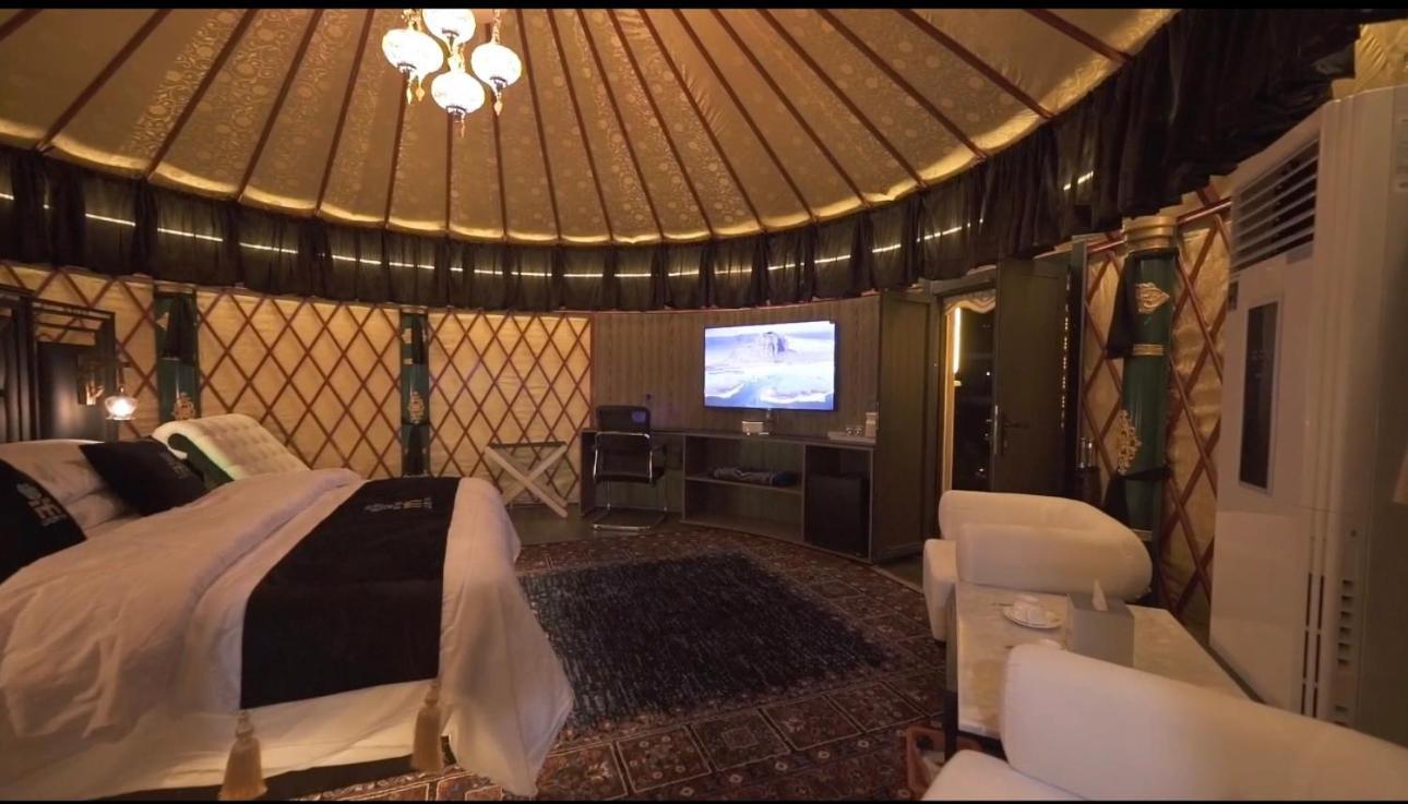 Iyi Luxury Inn Swat Saidu Sharif Ngoại thất bức ảnh